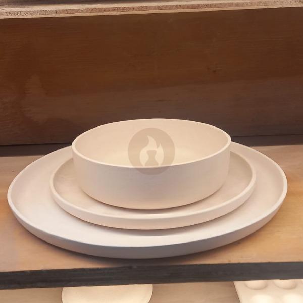 Plato y Cazuela Checho en bizcocho