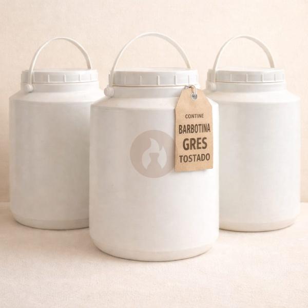 Barbotina de gres Tostado / Oscuro Tacho de 10kg Marca Chilavert